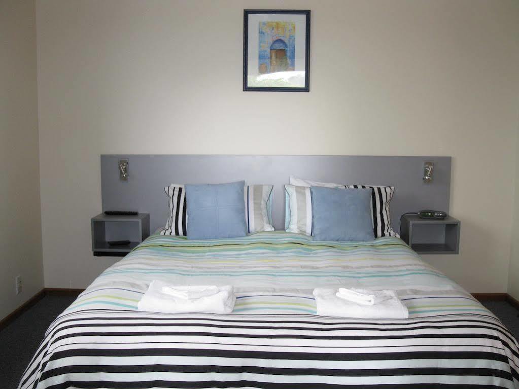 Beachside Villas Motel Нельсон Екстер'єр фото